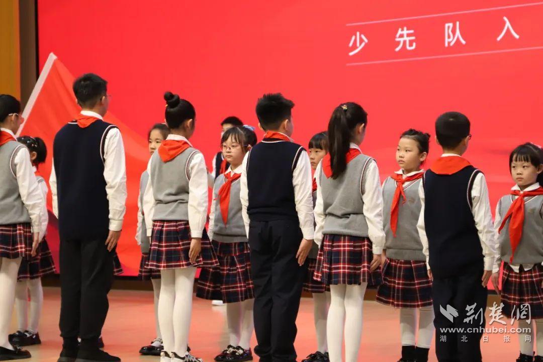 黄3.jpg