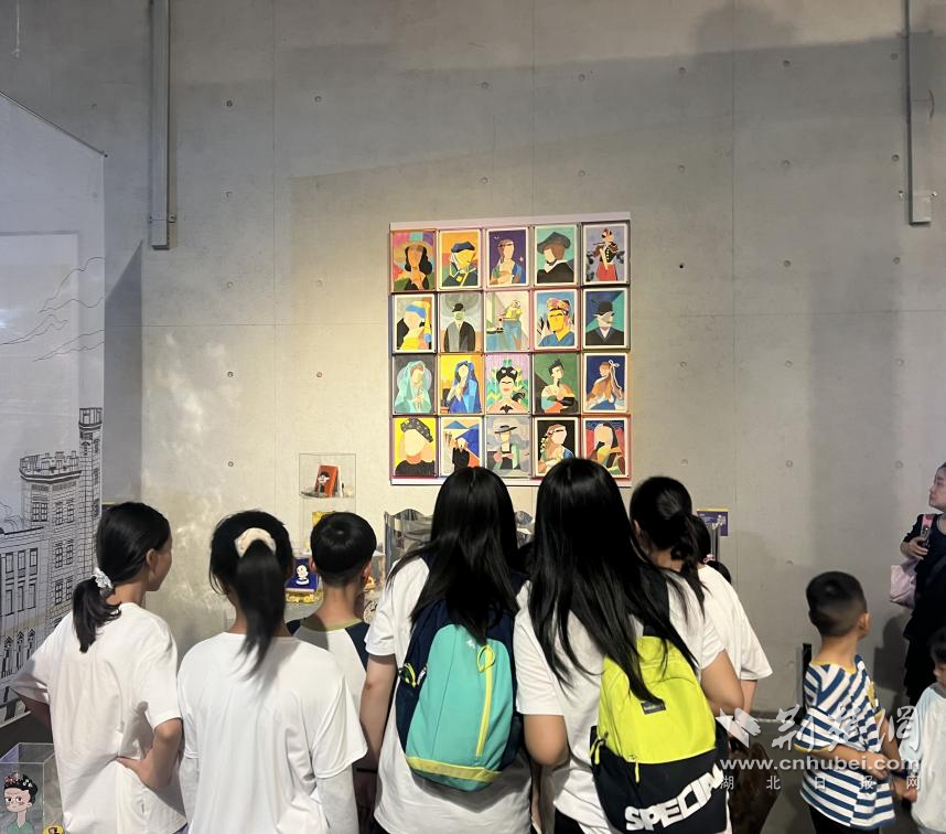 创意和著名的绘画引起了人