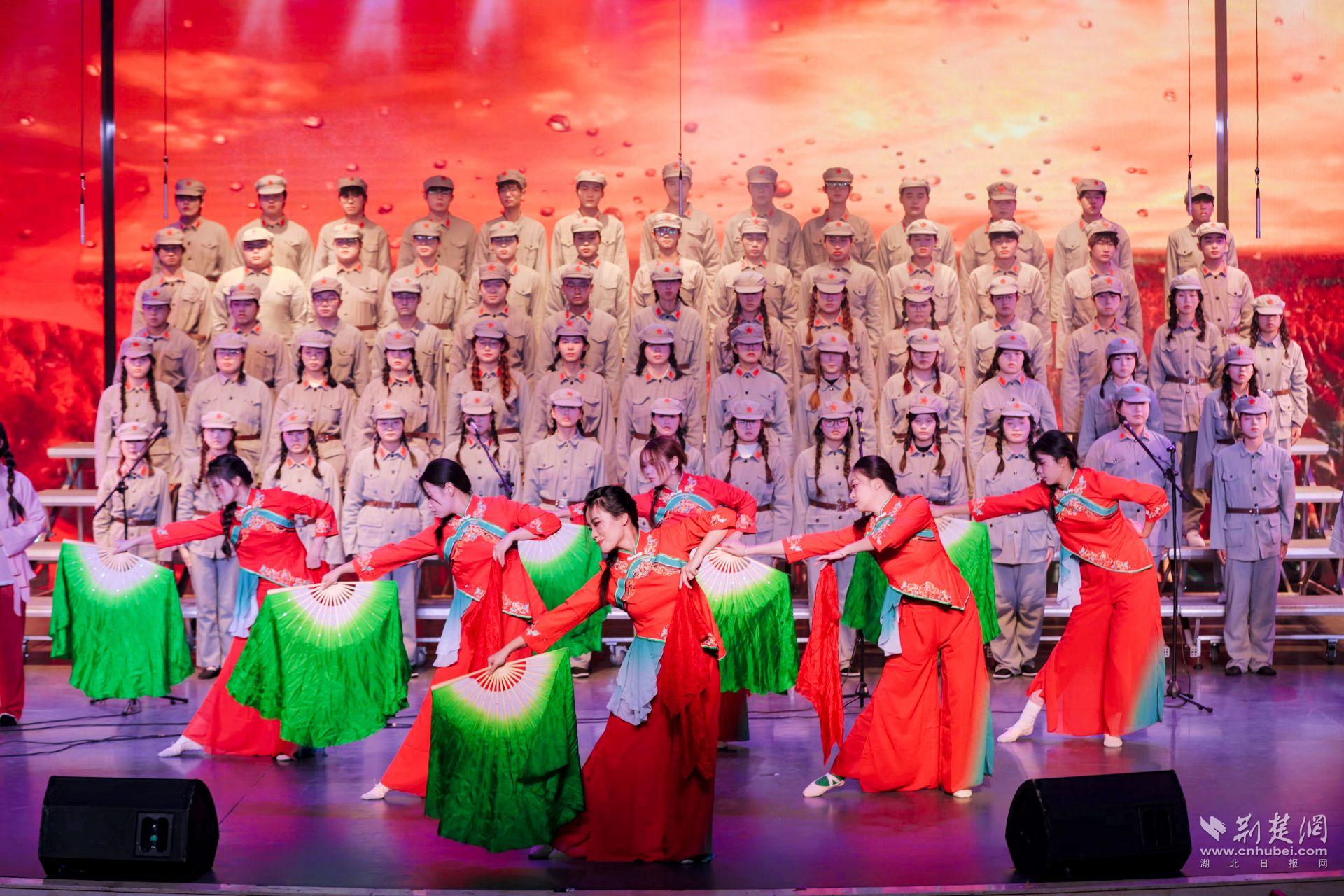 这所大学的红色音乐思想