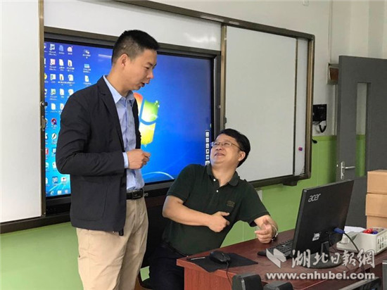 武汉市中小学创在基层创客教育师资培训东湖