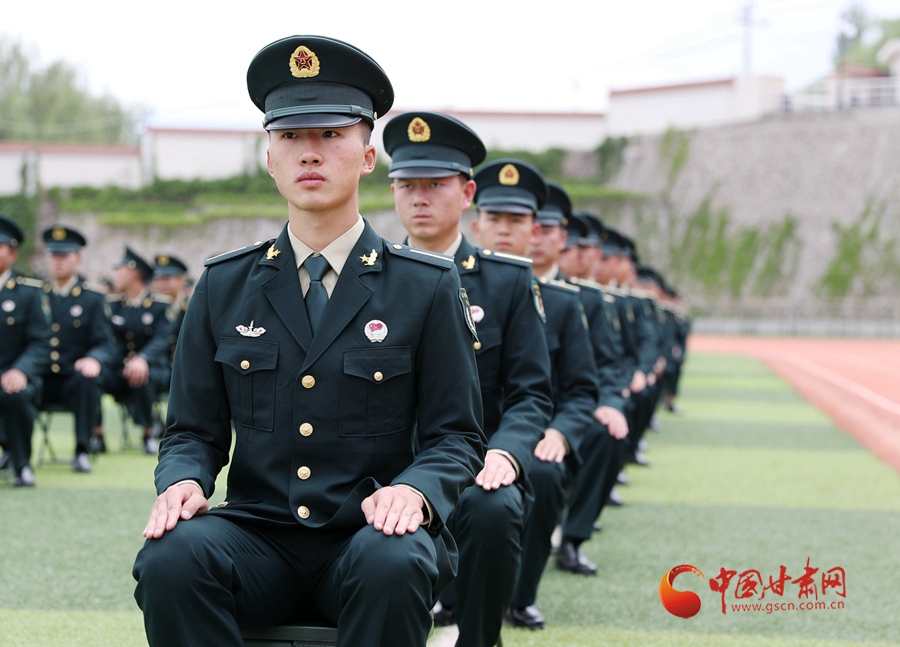 2019全国网络媒体甘肃高校行我们不一样有一种青春叫做兰资环士官生