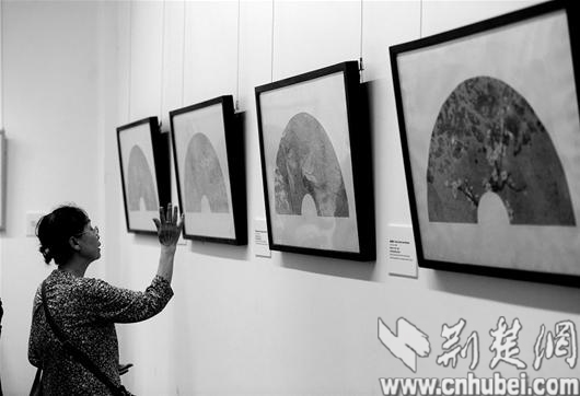 张导曦岩料重彩作品在湖北美术学院美术馆展览_荆楚网